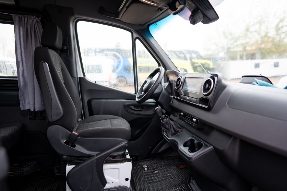 Mercedes-Benz SPRINTER 517 CDI MINIBUS — foto 10
